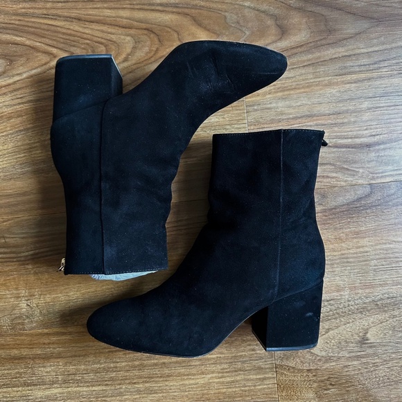 J. Crew Shoes - J.Crew 'Sadie' Black Suede ankle boots, sz 7.5